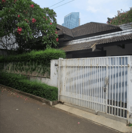Rumah Nyaman dan Strategis (Menteng Dalam)
