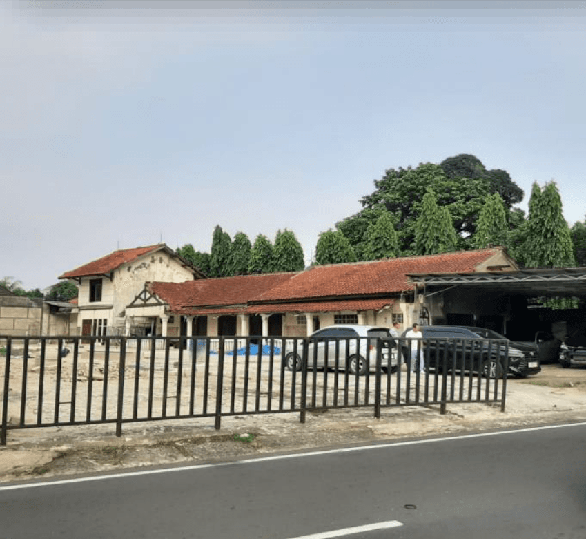 Investasi Cerdas! Tanah + Bangunan Kosong Siap Dikembangkan - Foto 5
