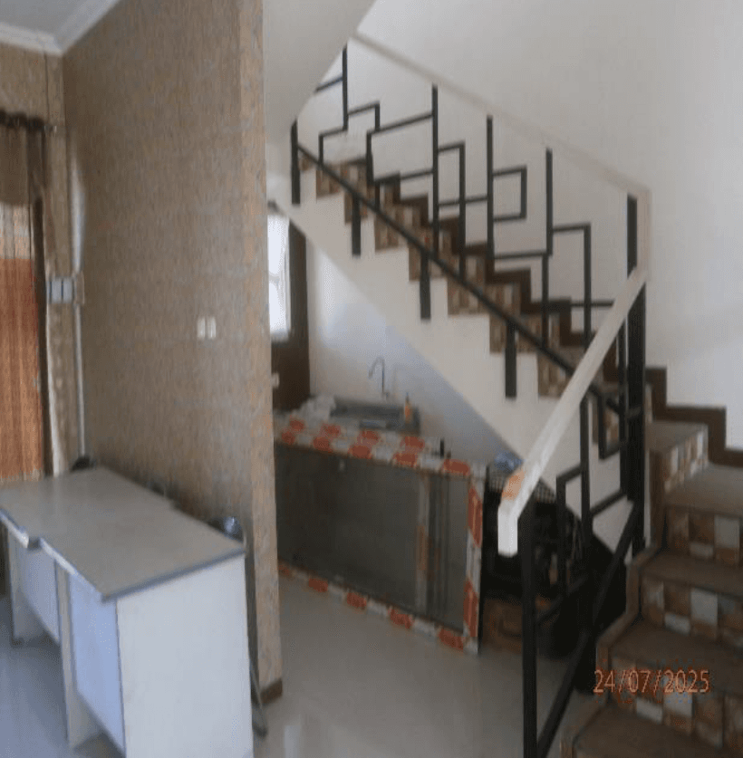 Kesempatan Terbatas! Rumah Bagus di Gunung Anyar (Masih Aktif Dihuni) - Foto 4