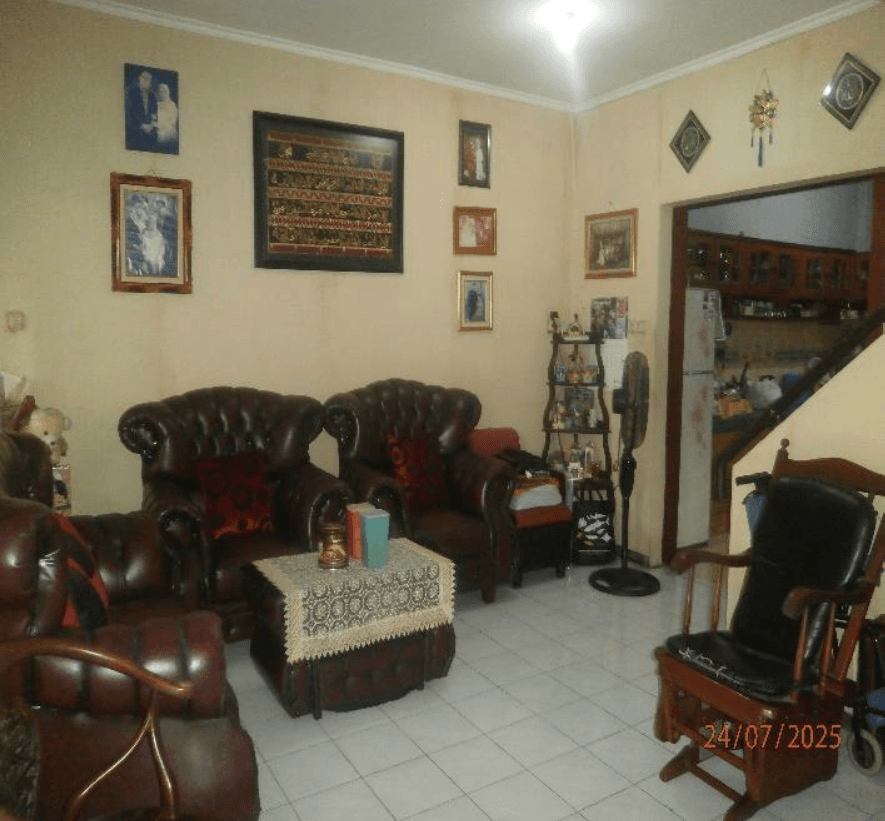 Deal Cepat! Rumah 2 Lantai Lokasi Favorit Sidoarjo - Foto 4