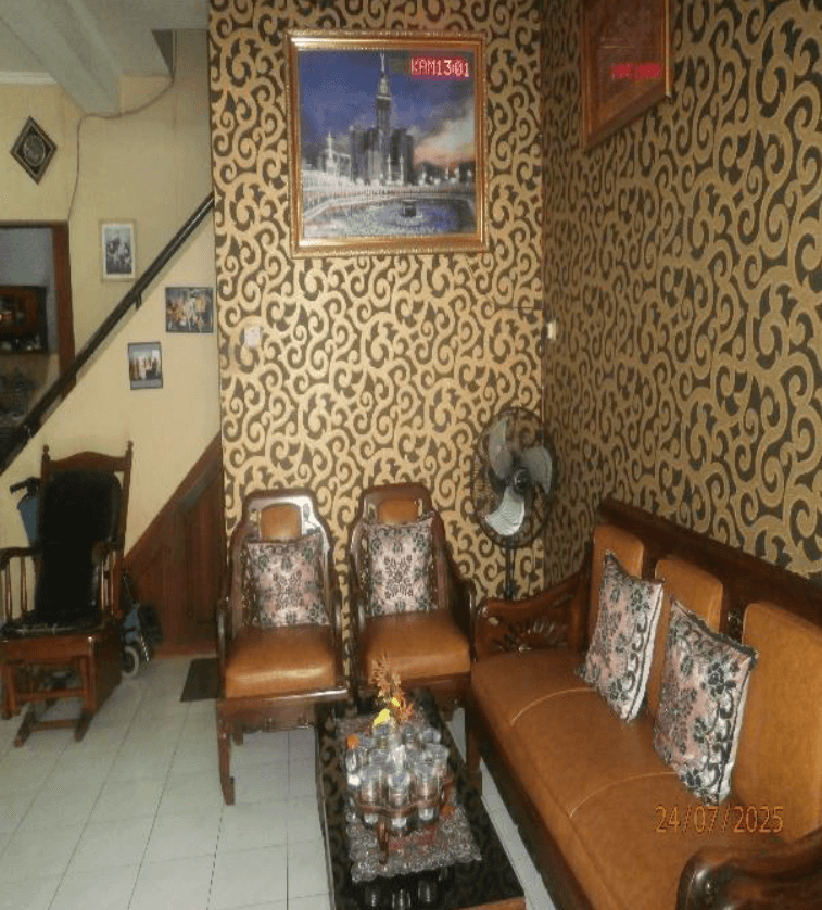 Deal Cepat! Rumah 2 Lantai Lokasi Favorit Sidoarjo - Foto 2
