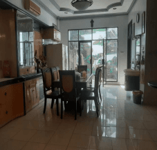 Rumah Mewah Strategis di Ujung Pandang Makassar - Foto 4