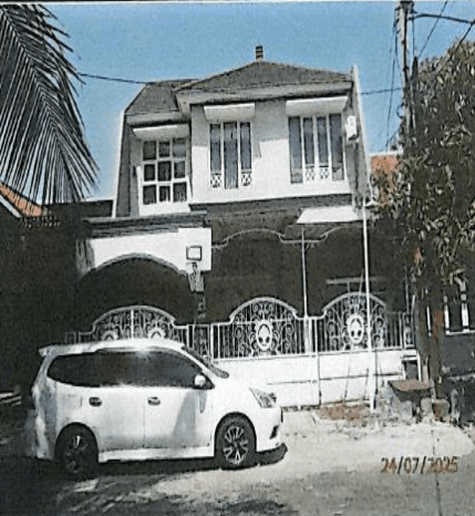 Rare Listing! Hunian 2 Lantai Taman Wisma Medokan Selatan