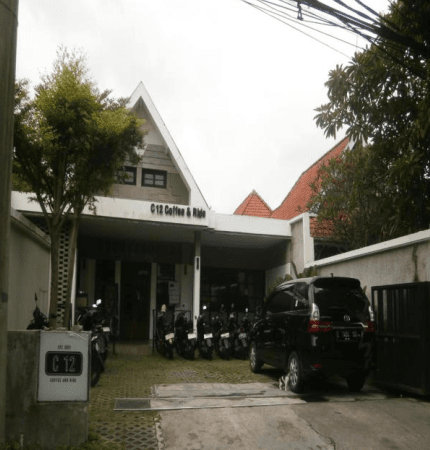 Hidden Gem di Tengah Kota! Rumah Nyaman Area Dr. Sutomo