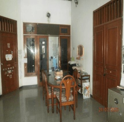Langsung Deal! Rumah 2 Lantai Lokasi Top - Foto 2
